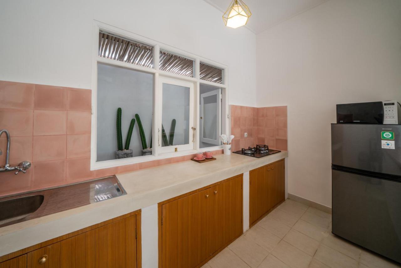 Villa Dadirri - In The Heart Of Seminyak - Walking Distance From Restaurants, Bars And Beach - Perfect Location Eksteriør billede
